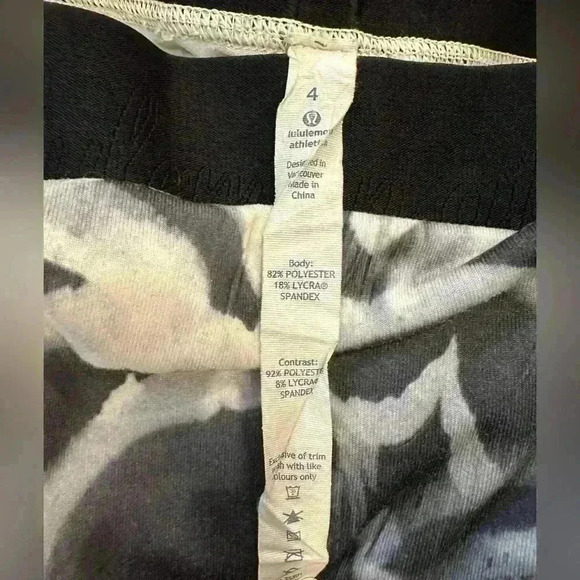 Lululemon Wunder Under Pant*SE Dance Pretty Plume Angel Wing Black Size 4 - Picture 4 of 5